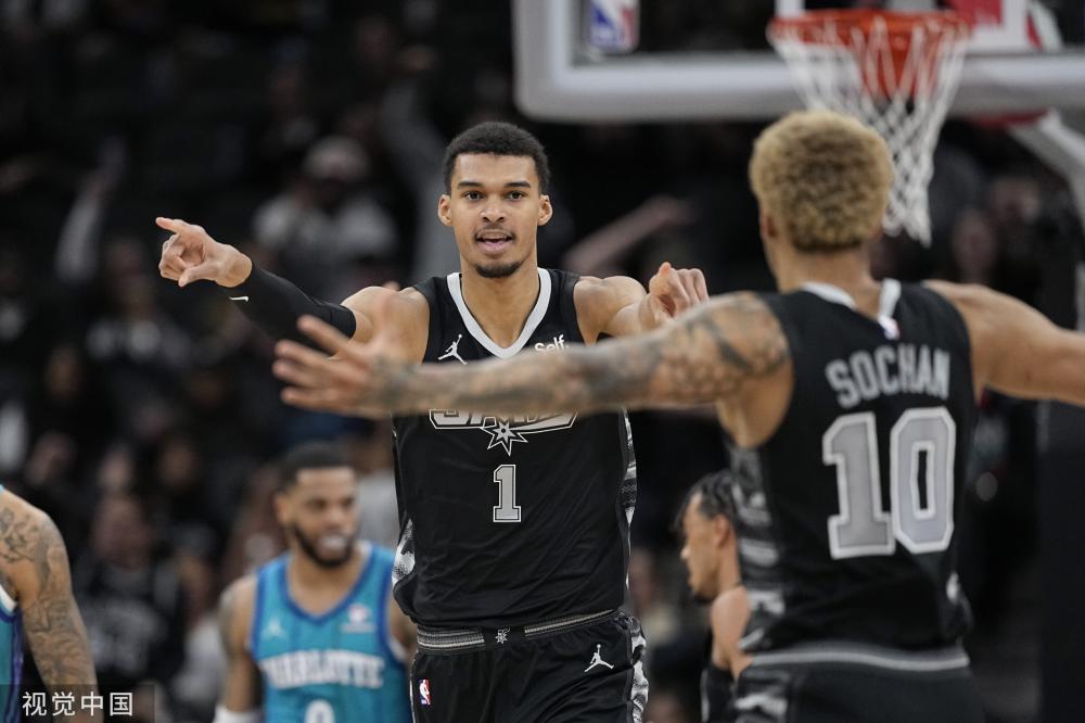 洞和中场断 洞和中场断